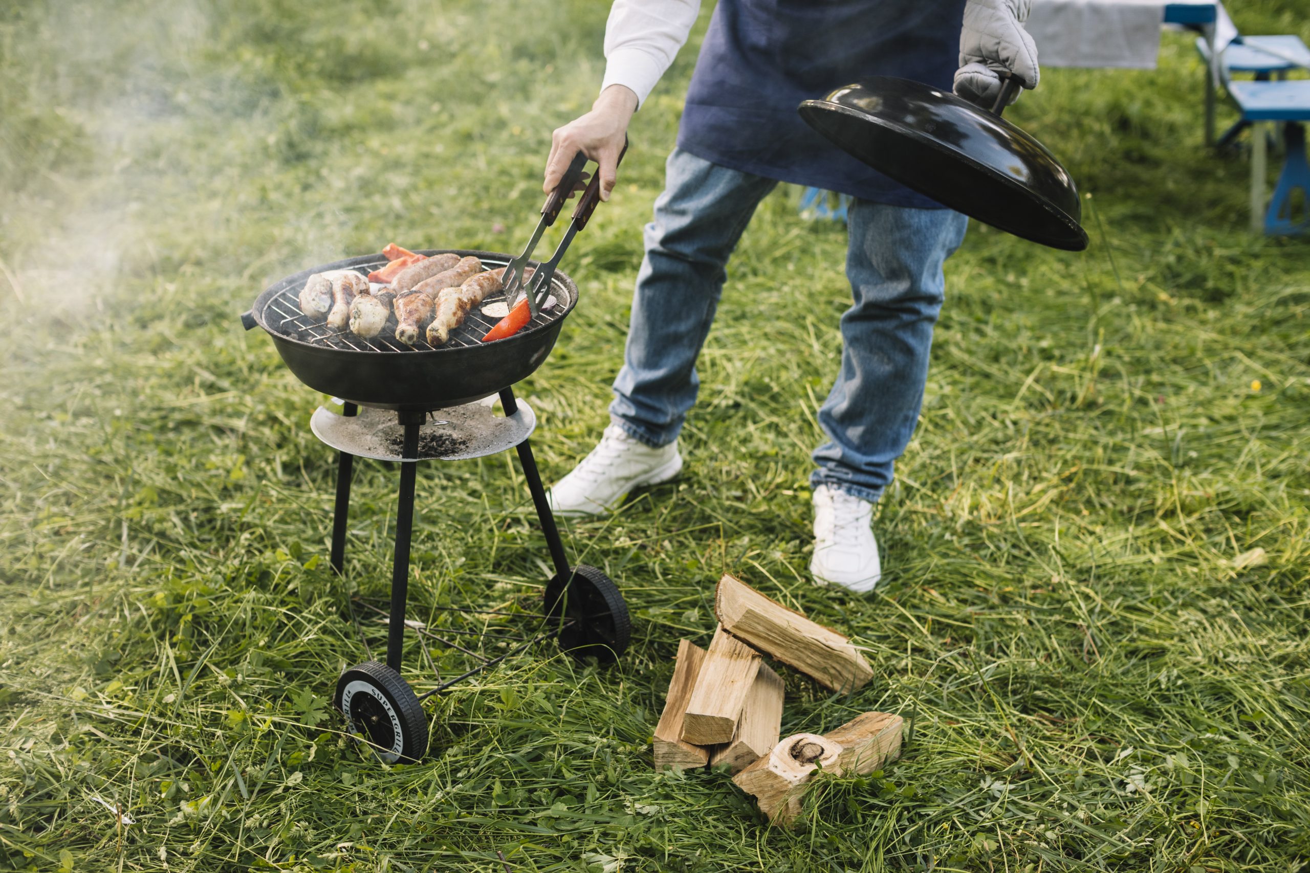 The beginner's guide to building your own freestanding braai.