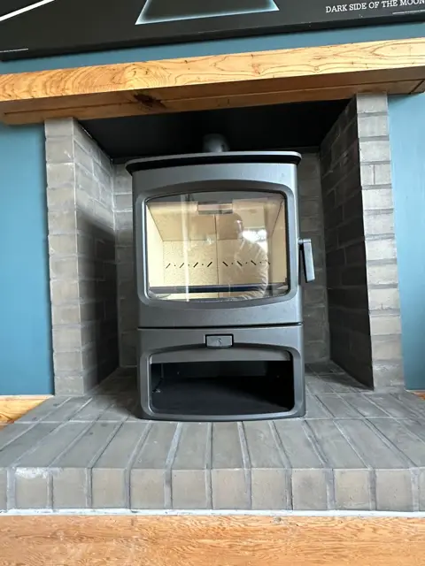Fireplaces project photo